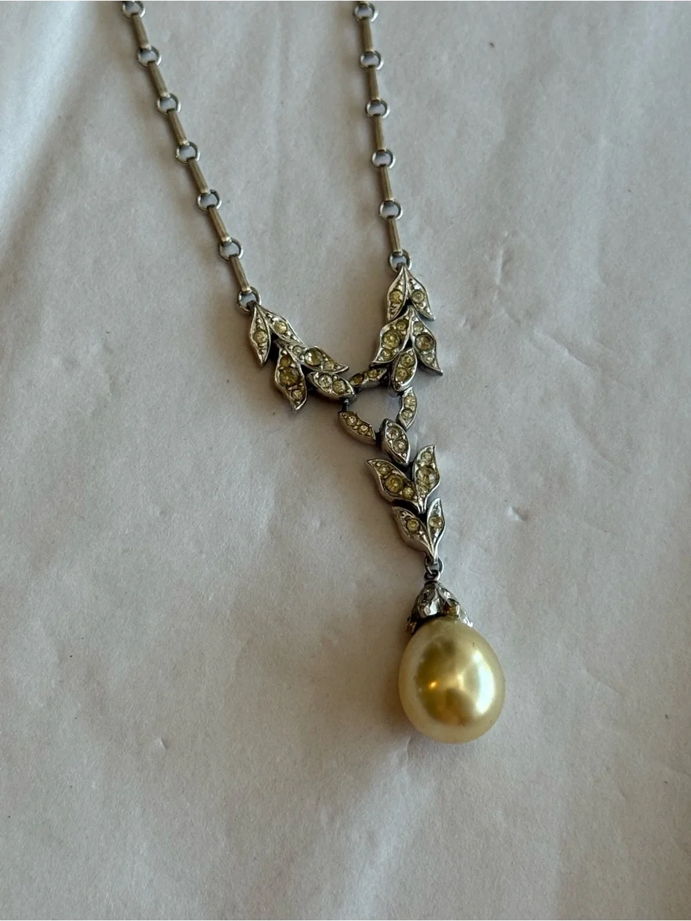 TRIFARI | 40s “Alfred Phillippe” Pave Rhinestone Faux Pearl Sterling Necklace